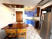 Flat with terrace in residence 50m from the sea