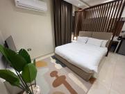 Cozy Studio Smart Living Stay in October, By Kemetland