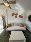 Sea & Mountain View Apartment in Benalmádena