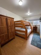 Girdwood Cabin with Sauna and Views of Alyeska