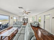 Top North Captiva