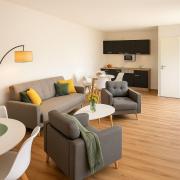 Dat-Fischerhuus-Ankerplatz-zwischen-Bodden-und-Ostsee-in-30-sek-am-Hafen