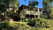 The Nest - Central comfortable pet friendly home - 9 Dromedary Court