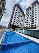 catchy two bedroom apartment with ample parking space heated swimming pool fully equipped gym and amazing city views