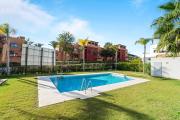Chic and bright 2bedroom apartment in Casares Golf