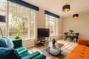 Elysée Suites - Lovely 2 Bed Flat in Southport