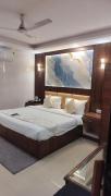 Hotel The Indian Caste Near IGI Delhi