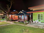 PhaluaiHomestay พะลวยโฮมสเตย์ บ้านไม้