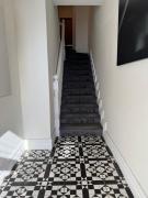 Unit 6 Penthouse Apartment With Harbour & Island Views