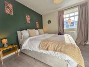 Copper Pine - Refurbished - Contractors & families