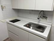 A comfortable high-end ramji house near Shingil Station, 15 minutes on foot from Yeouido, with the famous detective Conan