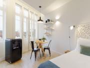 Iconic Nightlife Studio 304