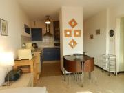 Appartement à Bormes-les-Mimosas, Terrasse Vue Mer, Parking, 4 Couchages - FR-1-251-891