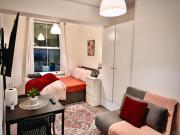Best Situated Studio - Finsbury Park Station!