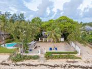 Silver Residence Apartments by MOKAWA