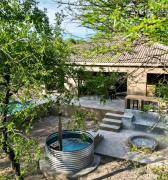 Dung Beetle Bush Villa