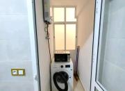 Great air conditioned accommodation with good proximity