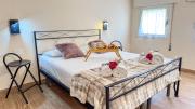 Bon Bon Suite by Ca-sa Check