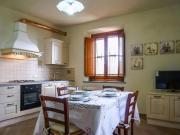 Apartment With Swimming Pool In Vinci Hills