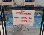 Front pool garden apartment