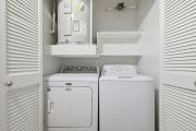 Stylish 1BR Suite withthe Comforts of Home