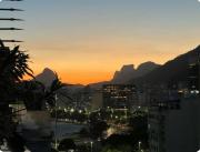 Apartamento avenida atlântica 32