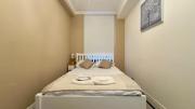 2 Bedroom Apartment Queensway Central London by Wild