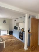 Top Royal Wootton Bassett