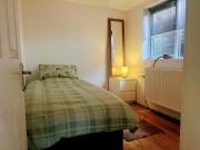 Abidjan compact single room private entrance