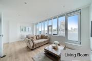 Entire Penthouse with Balcony & Canary Wharf Views