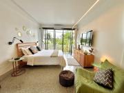 Siri Designer 3-Storey Townhouse with Garden and Luxury Amenities