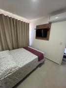 Quarto e sala, vista mar, 50m da praia de Ponta Verde