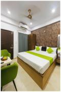 Naria Road V-Grand Palace Near Baba Vishwanath Temple - Fully Air Conditioning Hotel - Wi-Fi and Parking -Lift - Facilities - A Top Rated Hotel In Varanasi