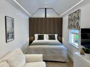 Boutique Cottage by Bishops Stortford train station, easy to Stansted Airport & Parking