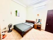 Viet Home Stay Long Bien - Near KFC Long Bien Stay