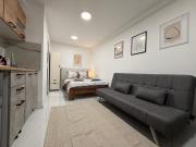 Botev MiniHub Hub 2 Modern Studio at Botev 88