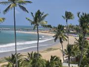 Apartamento Pé na areia com estacionamiento e kit praia