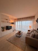 Studio in Wenduine with frontal sea view Studio in Wenduine with frontal sea view