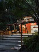 Falésia House Cumuruxatiba - pé na areia