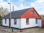 6 person holiday home in Gedser