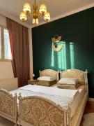 Authentic Interbelic Villa in the city center