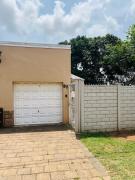 La Phosh Guest House