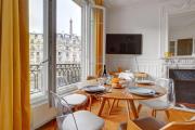 TBS 321 - Superb apartment with Eiffel Tower view