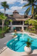 9BR Mantaray Hotel Soliman Bay Beachfront villa