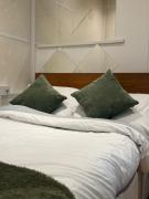 Stylish 1BR Workspace Parking central London