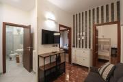 Charming 2 Suite Apt - 20 min Colosseo & Metro 5 min