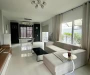 Cozy Serene Home Quiet Garden for a Peaceful Stay