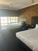 Top Swan Hill Top Swan Hill