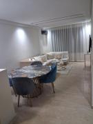 Moderne Studio En plein quartier Maârif avec wifi, balcon,parking et trés bon emplacement