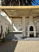 Chic and Modern Victorian Oasis in Sea Point